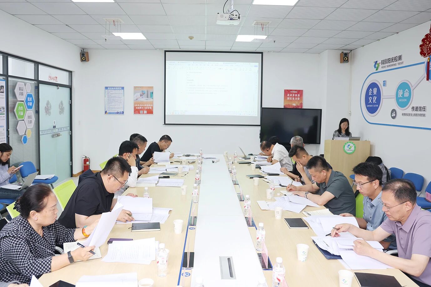 陕西食品安全地方标准《肉制品小作坊生产卫生规范》首次评审会顺利召开