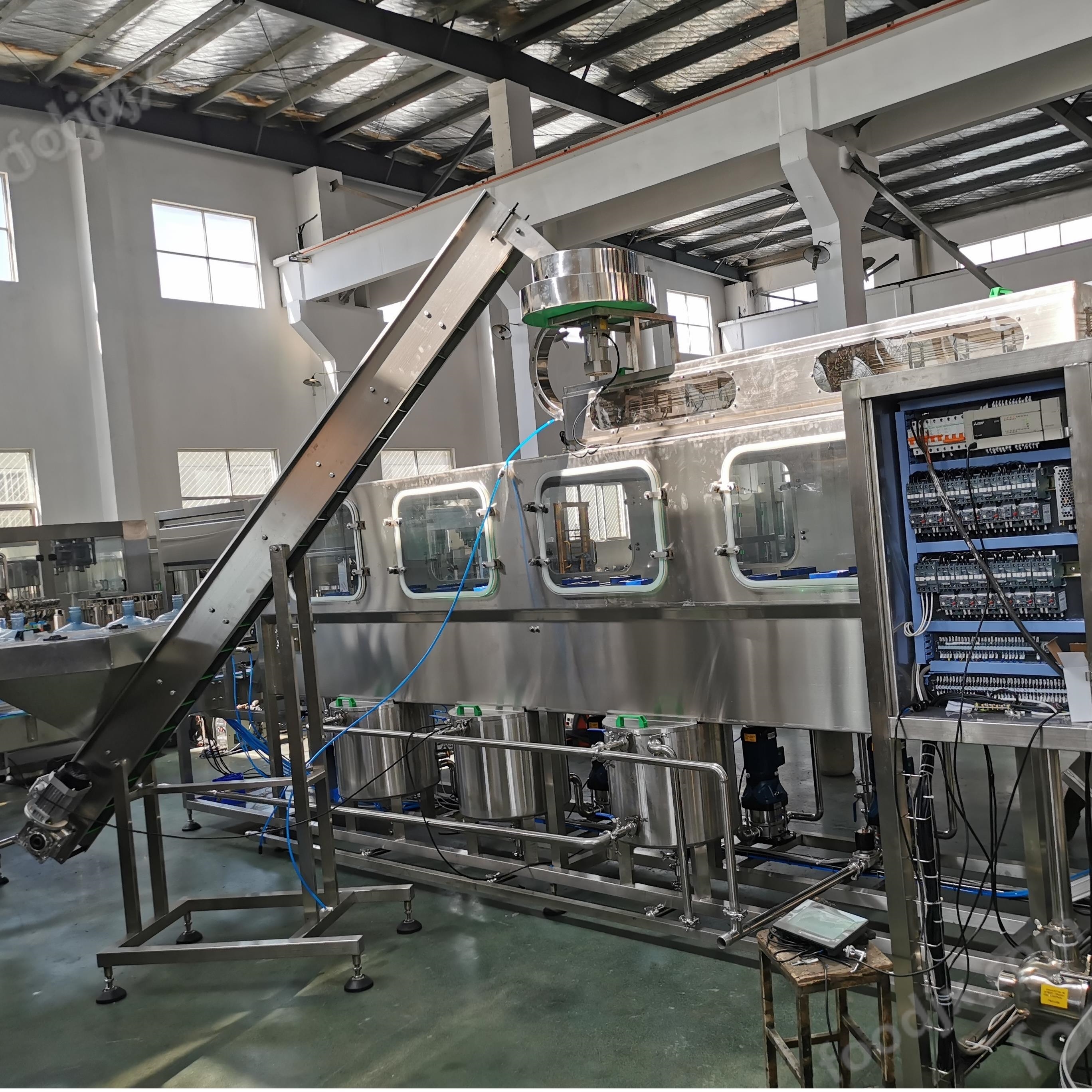 桶裝水灌裝機(jī)